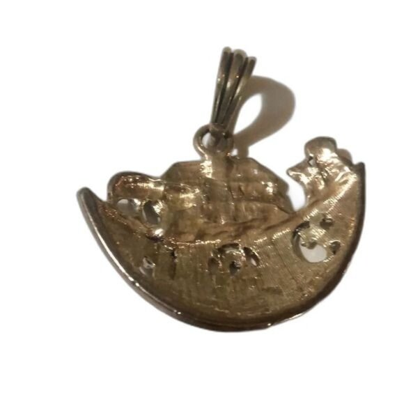 Noahs Ark Pendant Charm 3D Design Gold Tone Religious Jewelry - Picture 4 of 5